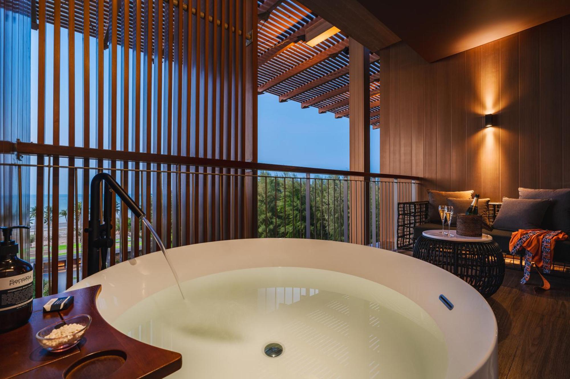 Hotel Indigo Bintan Lagoi Beach By Ihg Exterior foto